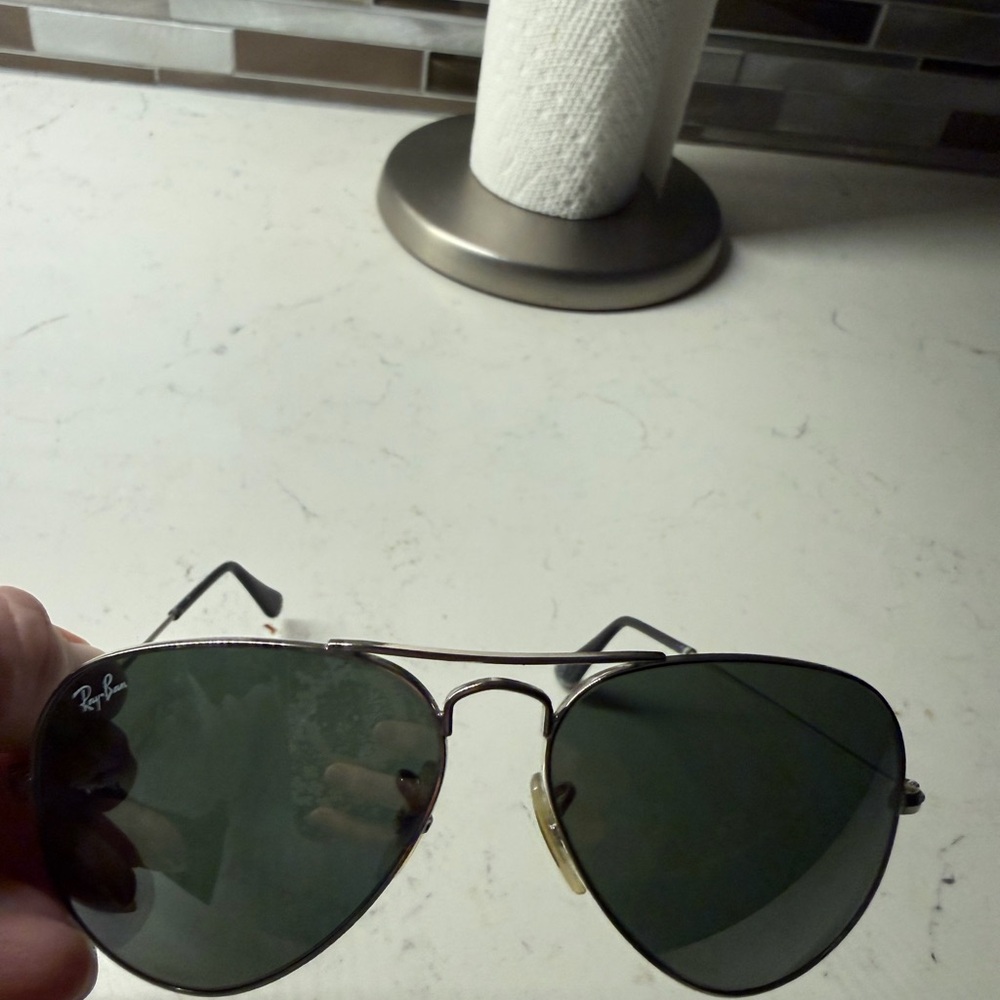 Ray-Ban Aviator Sunglasses with Dark Lenses